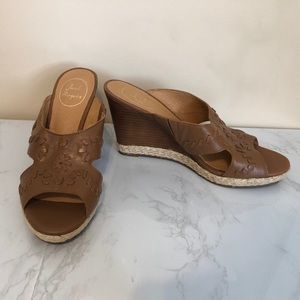 Jack Rogers Wedges